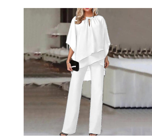 Two-Piece Set Women - Loose Fit Top and Trousers with Keyhole Detail - 2 - Rokvane