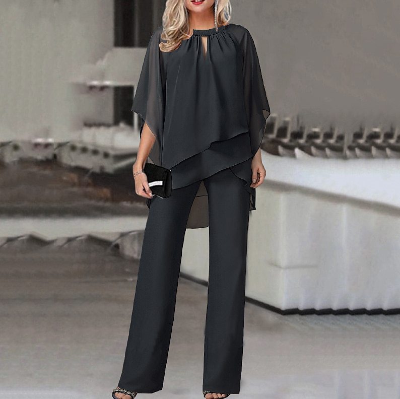Two-Piece Set Women - Loose Fit Top and Trousers with Keyhole Detail - 5 - Rokvane