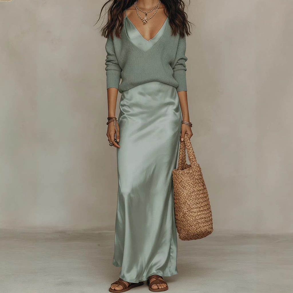 Maxi Dress Women's V-Neck with Flattering Silhouette - 2 - Rokvane