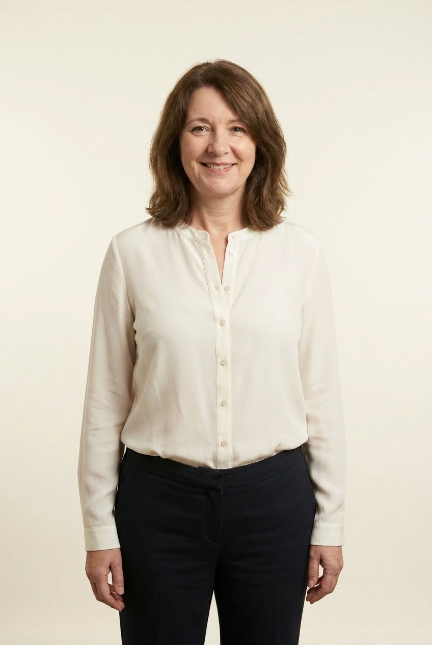 Rokvane Clara Silk-Touch Blouse